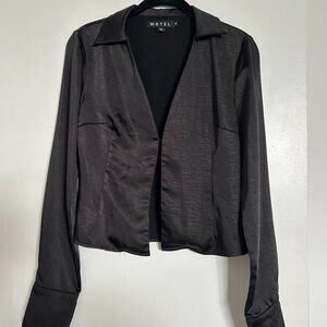 Urban Outfitters Motel Black Satiny Collared Blouse with 1 Button Closure - XS.